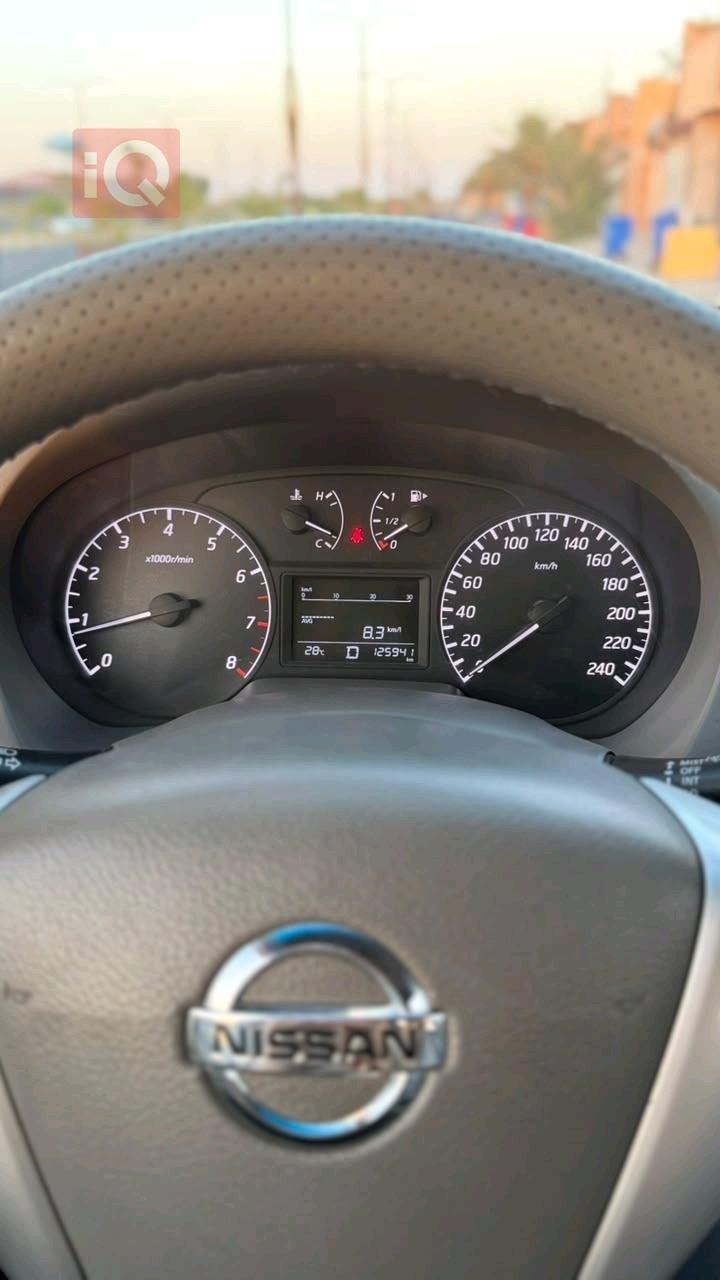 نيسان سنترا